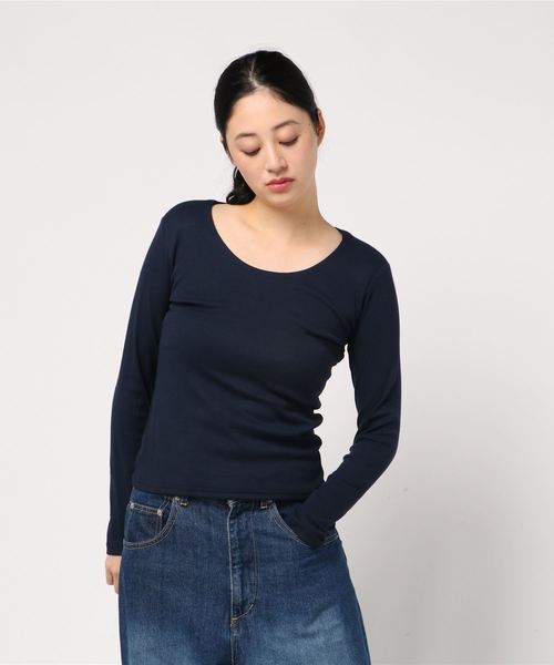 KOBE LETTUCE（コウベレタス）の「インナー透け防止！前身二重テレコリブUネックorVネック長袖Tシャツ＊トップス/カットソー/レディース[C3416]神戸レタス（Tシャツ/カットソー・レディース・ブラック/ネイビー/オフホワイト/カーキ/ブラック×ホワイト/ホワイト系その他/ブラック系その他/グリーン系その他/ブルー系その他/ブラック系その他2・FREE）」の9枚目の写真