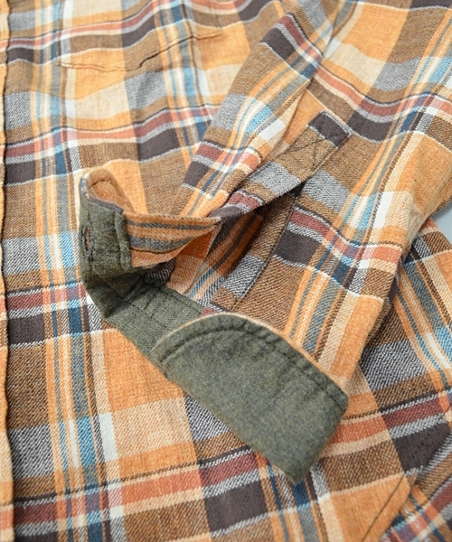 SHIPS JET BLUE（シップスジェットブルー）の「JB: タイニーカラー/ワイヤーシャツ■（シャツ/ブラウス・メンズ・ベージュ/ネイビー/オレンジ・SMALL/MEDIUM/LARGE）」の15枚目の写真