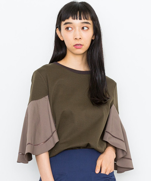 MUVEIL(ミュベール)の「【MUVEIL】袖フリルプルオーバー(シャツ/ブラウス・レディース・ホワイト/ネイビー/カーキ・38/36)」の3枚目の写真