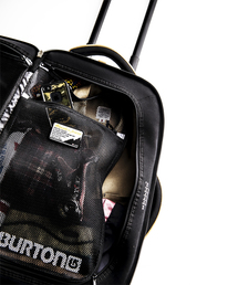 BEAMS（ビームス）の「master-piece×BURTON / キャリーバッグ（スーツ