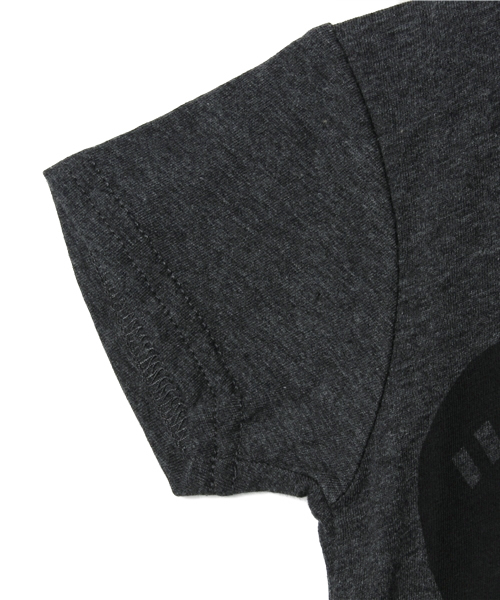 ESTNATION（エストネーション）の「【KIDS】5PREVIEW Tシャツ（Tシャツ/カットソー・キッズ・チャコールグレー・2/6）」の4枚目の写真