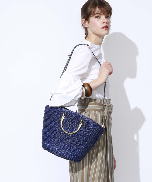 TOPKAPI（トプカピ）の「リボンかぶせ2wayカゴバッグ（かごバッグ・レディース・ライトベージュ/ロイヤルブルー/ブラック・FREE）」の3枚目の写真