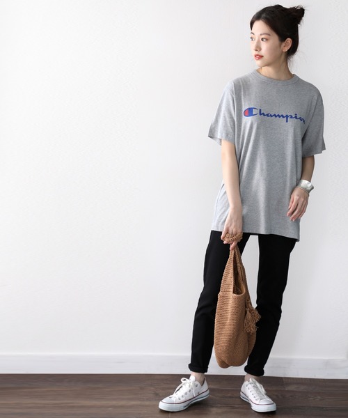 Champion(チャンピオン)の「【Champion/チャンピオン】ワンプリントミドル丈クルーネック半袖Tシャツ(Tシャツ/カットソー)」|グレー
