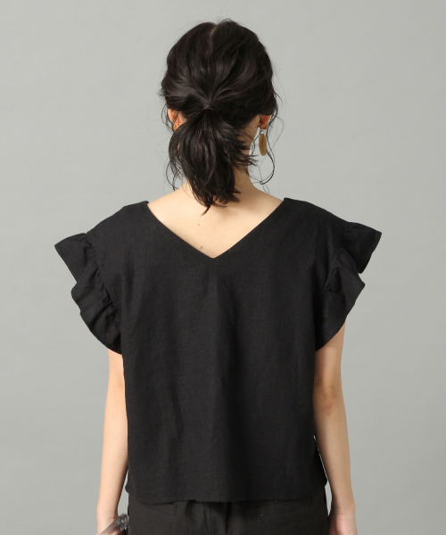 LOWRYS FARM(ローリーズファーム)の「L/Rラッフルフレンチスリーブ 836517(シャツ/ブラウス・レディース・オフホワイト/ブラック/ライトグレー/ベージュ・FREE)」の8枚目の写真