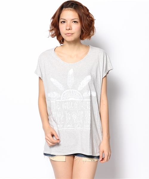 goa（ゴア）の「ﾈｲﾃｨﾌﾞﾌﾟﾘﾝﾄ Tシャツ（Tシャツ/カットソー・レディース・オフホワイト/グレー・FREE）」の2枚目の写真