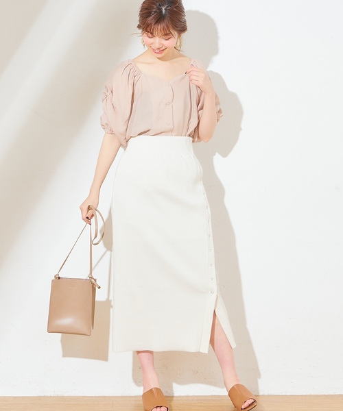 natural couture（ナチュラルクチュール）の「ハートネックボリューム袖ブラウス（シャツ/ブラウス・レディース・ベージュ/アイボリー/ドット/レンガ・FREE）」の11枚目の写真