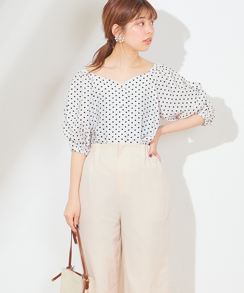 natural couture（ナチュラルクチュール）の「ハートネックボリューム袖ブラウス（シャツ/ブラウス・レディース・ベージュ/アイボリー/ドット/レンガ・FREE）」の18枚目の写真