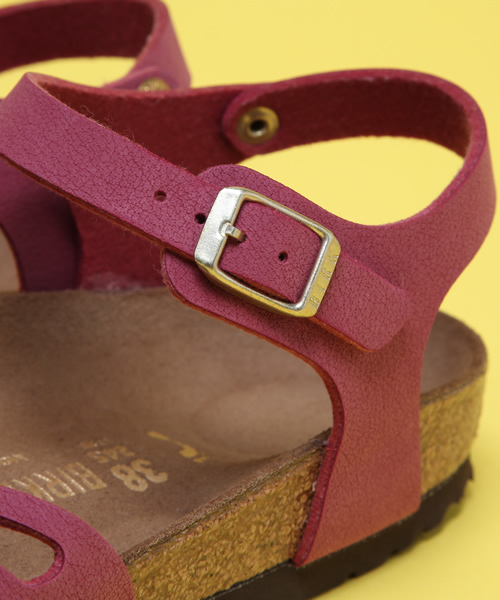 BIRKENSTOCK（ビルケンシュトック）の「【MOTHER'S DAY SPECIAL】母の日ギフトセット付きサンダル - BALI/バリ（サンダル・レディース・グリーン/レッド系その他/ネイビー・38/39/36/37/35/40）」の15枚目の写真