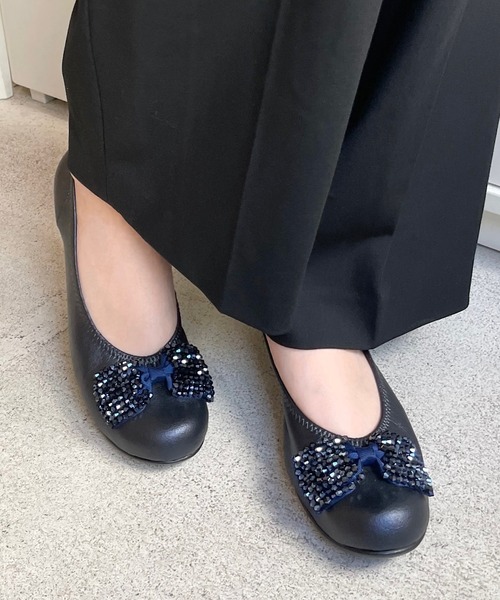 shopnikoniko（ショップニコニコ）の「日本製 バレエシューズ スパンコール リボン パンプス（パンプス・レディース・ブラック系その他/ブラック/ゴールド/ネイビー/グレー・22/22.5/23/23.5/24/24.5）」の4枚目の写真