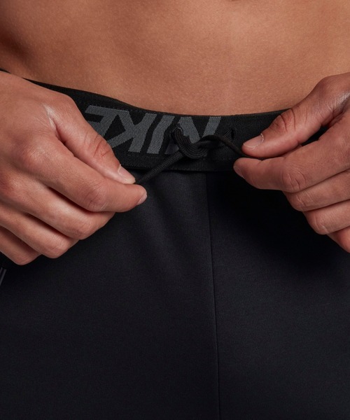 新品 ナイキ エッセンシャル Therma-FIT コーデュロイ パファー S NIKE公式】ナイキ スポーツウェア エッセンシャル ウィメンズ
