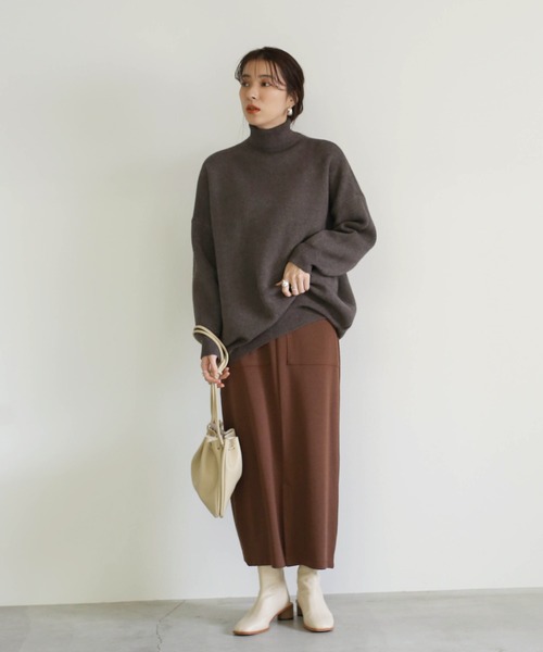 select MOCA(セレクトモカ)の「ドロップショルダーハイゲージタートルニット/肉厚ハイネックリブスリーブニット(ニット/セーター・レディース・ブラウン/ベージュ/チャコールグレー・FREE)」の15枚目の写真