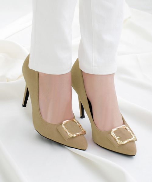 Julia Boutique（ジュリアブティック）の「バックル付きスエードヒールパンプス/550117（パンプス・レディース・ブラック/ピンク/ブルー/アイボリー/ベージュ/ブラック系その他/ラベンダー/ホワイト系その他・LL/3L/S/M/L/5L/4L）」の5枚目の写真