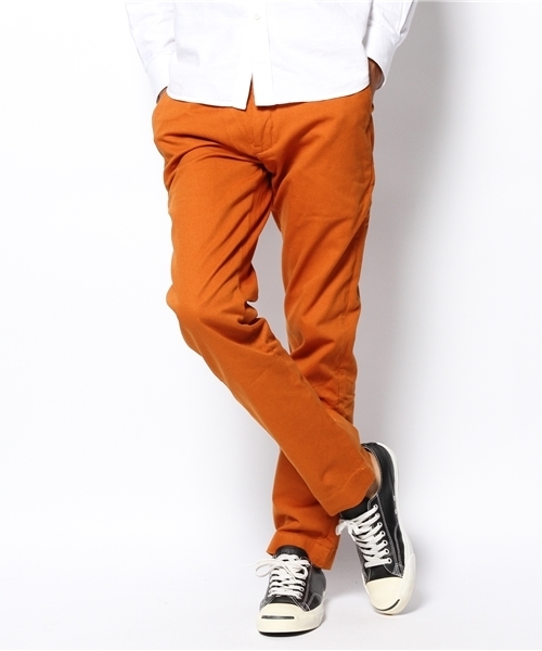 XLARGE(エクストララージ)の「SLIM FIT CHINO(チノパンツ・メンズ・ブラウン/ネイビー/カーキ/オリーブ・36inch/34inch/32inch/30inch)」の2枚目の写真