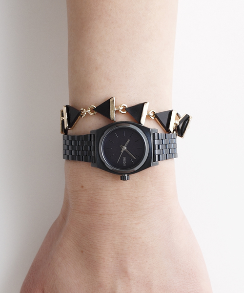 NIXON（ニクソン）の「THE SMALL TIME TELLER（アナログ腕時計・レディース・ピンクゴールド/シルバー/ゴールド/シルバー系その他/ゴールド系その他/ネイビー/インディゴブルー/ブラック/ブラック系その他/ブラック×ゴールド/その他1/ピンク系その他/その他2/シルバー×ゴールド/ブラック系その他2/ゴールド系その他2・FREE）」の20枚目の写真