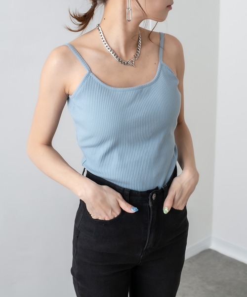 RASVOA(ラスボア)の「【WEB限定】カットリブカップ付きバックオープンキャミ(キャミソール・レディース・ブルー/オフホワイト/グリーン/ブラック・FREE)」の14枚目の写真