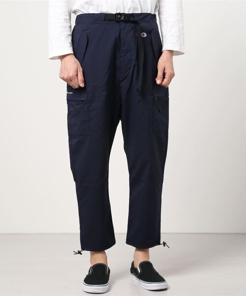 Champion(チャンピオン)の「【Champion/チャンピオン】メンズ ブラックエディション カーゴパンツ(カーゴパンツ・メンズ・ベージュ系その他3/ネイビー/ブラック系その他・MEDIUM/X-LARGE/LARGE)」の3枚目の写真