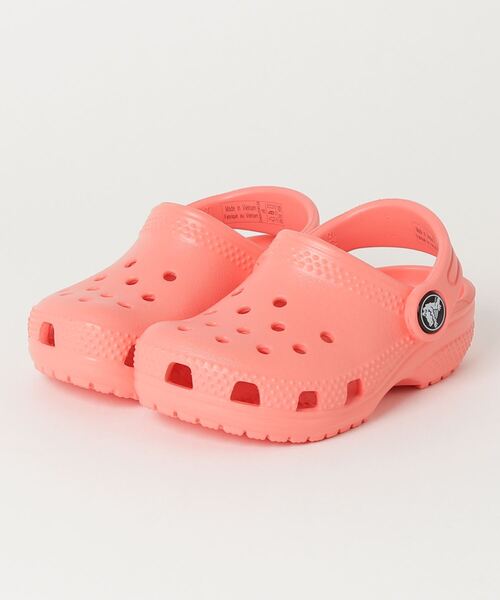 crocs(クロックス)の「CROCS/クロックス CLASSIC CLOG クラッシック クロッグ キッズ 204536(サンダル・キッズ・ネイビー/ピンク/ブルー・16.5cm/17.5cm/18.5cm/15.5cm/19.5cm/20.0cm/21.0cm/14.0cm)」の3枚目の写真
