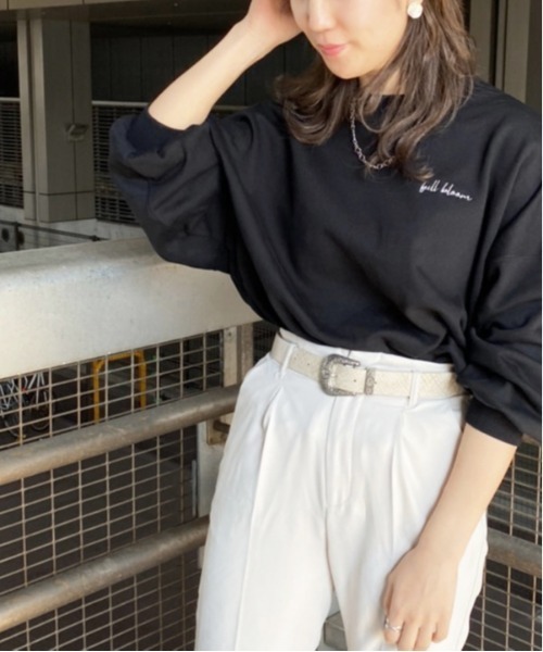 apres jour mignon(アプレジュールミニョン)の「アソート袖ボリューム裏毛スウェット3【ZOZOTOWN限定アイテム】(スウェット・レディース・パープル/ブラック系その他2/その他/アイボリー/オフホワイト/グリーン/ブラック系その他/ダークブルー/ブラック/クリーム・フリー/X-LARGE)」の22枚目の写真