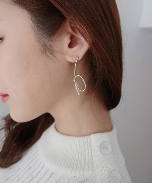 AMBIENT（アンビエント）の「ﾄﾞﾛｰｲﾝｸﾞｻｰｸﾙﾗｲﾝｽﾄｰﾝﾋﾟｱｽ（ピアス（両耳用 