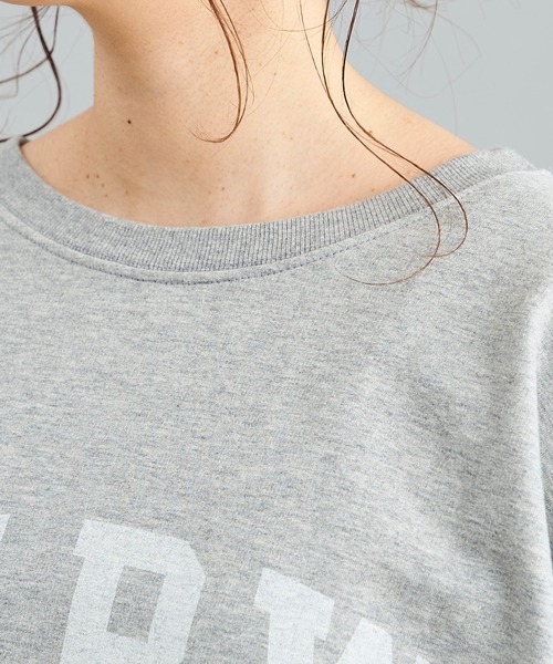 DouDou（ドゥドゥ）の「TMRW ミニ裏毛ロゴスウェット（Tシャツ/カットソー・レディース・ホワイト/チャコールグレー/ライトグレー・FREE）」の22枚目の写真