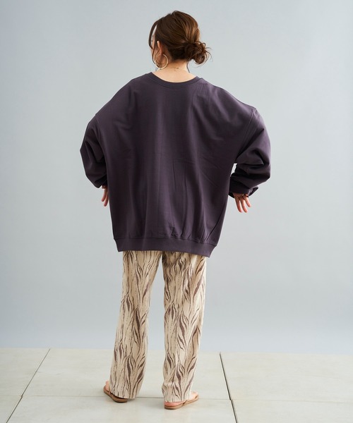 DouDou（ドゥドゥ）の「TMRW ミニ裏毛ロゴスウェット（Tシャツ/カットソー・レディース・ホワイト/チャコールグレー/ライトグレー・FREE）」の10枚目の写真