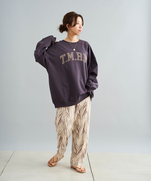 DouDou（ドゥドゥ）の「TMRW ミニ裏毛ロゴスウェット（Tシャツ/カットソー・レディース・ホワイト/チャコールグレー/ライトグレー・FREE）」の6枚目の写真