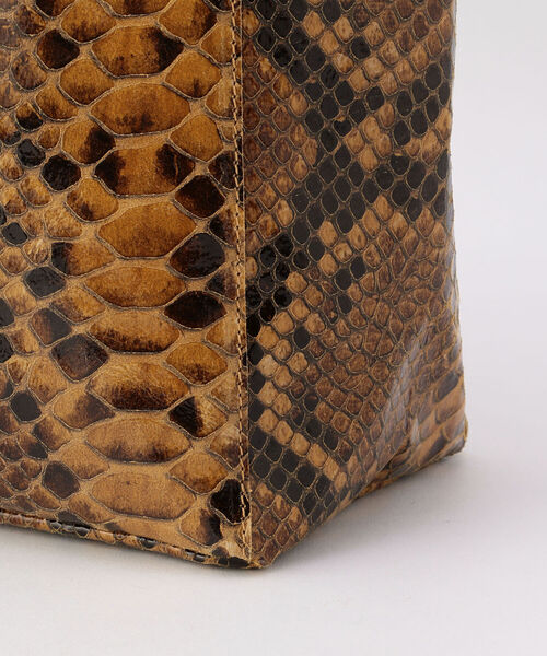 AULENTTI（オウレンティ）の「【AULENTTI/オーレンティ】ソフトミニトート（トートバッグ・レディース・ゴールド/パイソン/シルバー・FREE）」の9枚目の写真