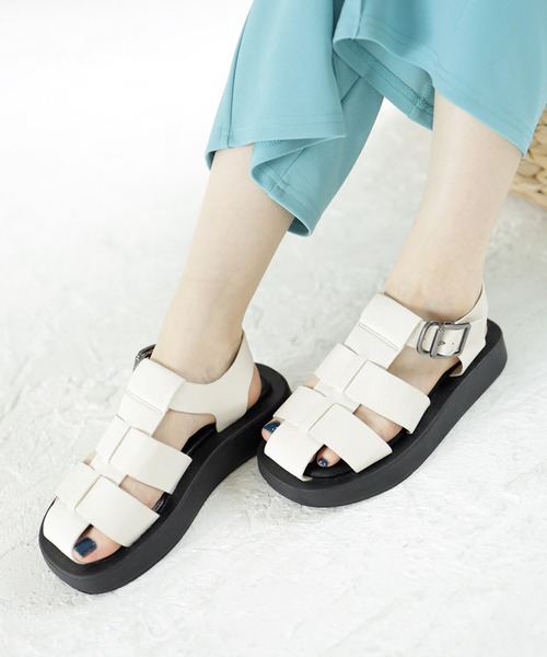 SESTO（セスト）の「ボリュームソールグルカサンダル（サンダル・レディース・ホワイト/ブラック・LL/3L/S/M/L）」の7枚目の写真