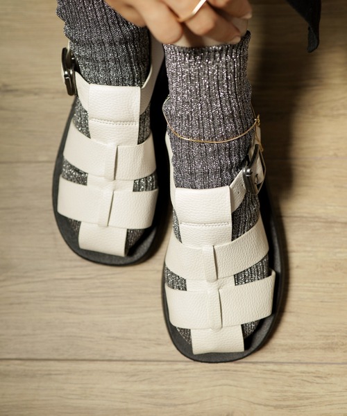 SESTO（セスト）の「ボリュームソールグルカサンダル（サンダル・レディース・ホワイト/ブラック・LL/3L/S/M/L）」の9枚目の写真