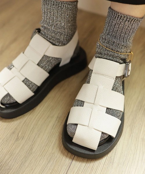 SESTO（セスト）の「ボリュームソールグルカサンダル（サンダル・レディース・ホワイト/ブラック・LL/3L/S/M/L）」の10枚目の写真