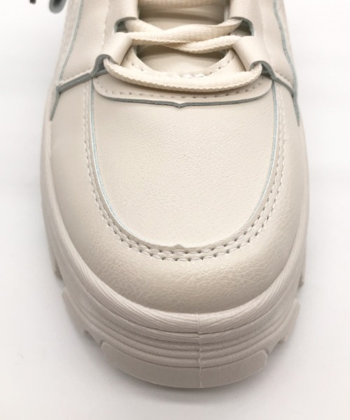 Futier land（フューティアランド）の「ワンカラー厚底スニーカー（スニーカー・レディース・ホワイト/ライトベージュ・40/38/39/35/36/37）」の4枚目の写真