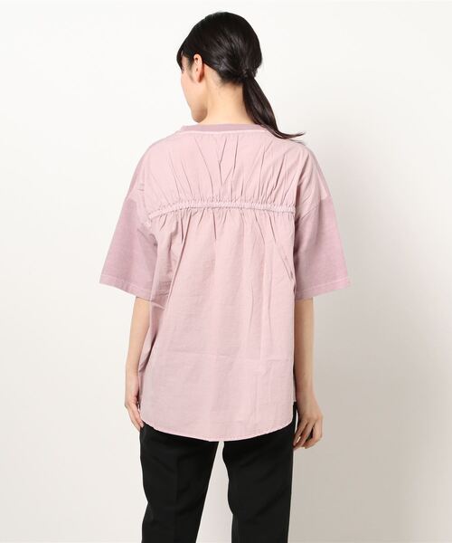 LUPILIEN(ルピリアン)の「ビンテージ風 パッチワークバックシャンTシャツ(Tシャツ/カットソー・レディース・チャコールグレー/ライトグレー/ベージュ/ピンク/ライトカーキ・FREE)」の7枚目の写真