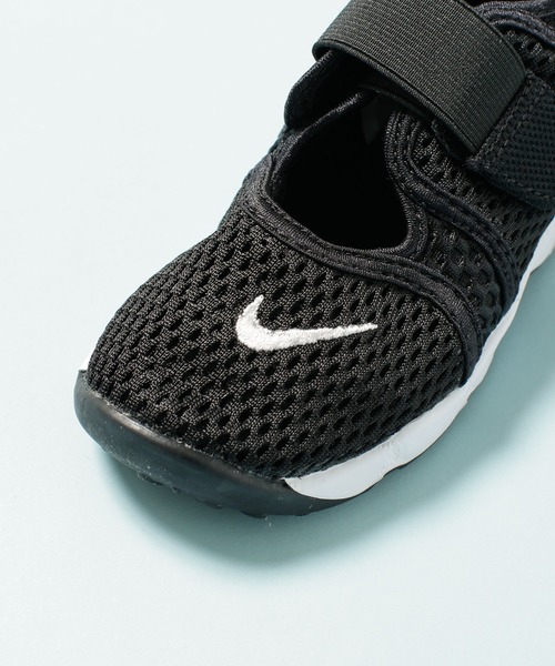 NIKE(ナイキ)の「NIKE/リトルリフト ベビースニーカー TD(スニーカー・キッズ・ブラック/ホワイト・13/14/15 /16)」の13枚目の写真