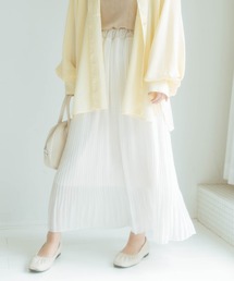 ハーブティーをのむ柄プリーツスカート