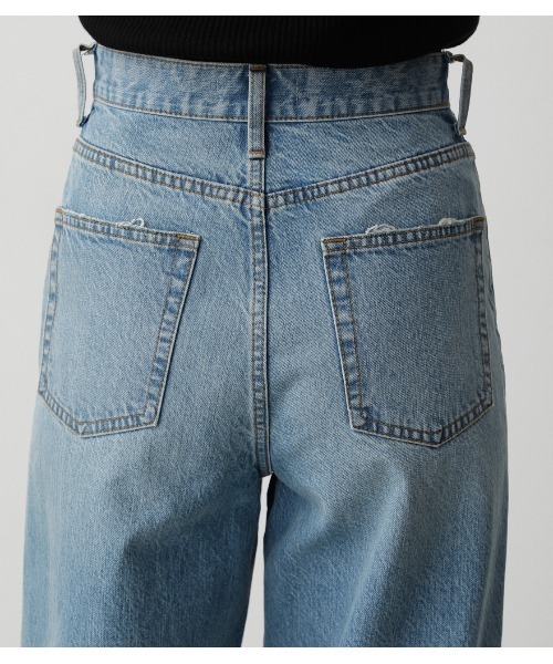 AZUL by moussy（アズールバイマウジー）の「HIGH WAIST DENIM WIDE /ハイウエストデニムワイド（デニムパンツ・レディース・オフホワイト/ライトベージュ/ライトブルー/ワンウォッシュ・X-SMALL/SMALL/LARGE/MEDIUM）」の15枚目の写真