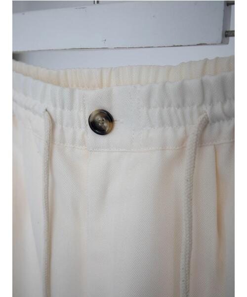 koe（コエ）の「ソフトライクリネンバルーンショーツ*（その他パンツ・メンズ・オリーブ/アイボリー/ブラック・M/L）」の9枚目の写真