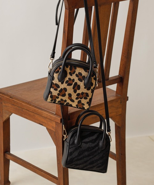 COLONY 2139（コロニートゥーワンスリーナイン）の「スクエアミニボストンバッグ/ショルダーバッグ（ボストンバッグ・レディース・ブラック/アイボリー/レオパード/ゼブラ・FREE）」の17枚目の写真