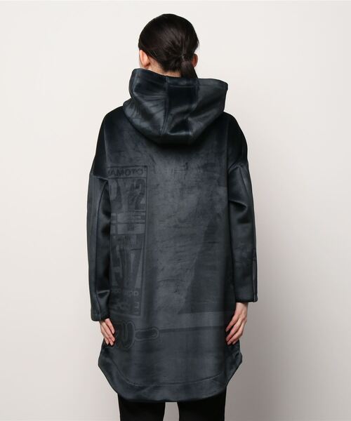 Y-3（ワイスリー）の「W CH2 VELVET SPACER ZINE AOP HOODIE（パーカー 