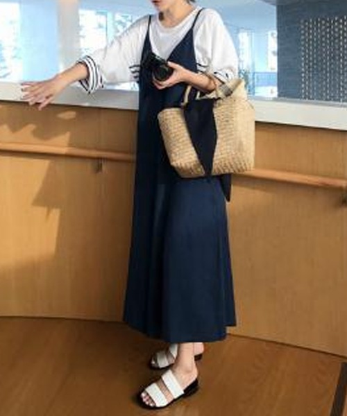 lakkanoir(ラッカノア)の「スカートライクサロペット(サロペット/オーバーオール・レディース・ネイビー/ベージュ・M/S/L/XL)」の8枚目の写真