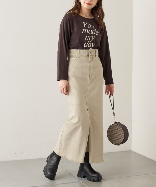 Chico（チコ）の「【新色追加】スリットデニムタイトロングスカート（デニムスカート・レディース・ネイビー/ブラウン/ライトベージュ/ブラック・SMALL/MEDIUM）」の13枚目の写真