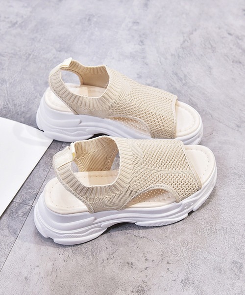 Lace Ladies（レースレディース）の「メッシュ厚底スポーツサンダル（サンダル・レディース・ベージュ/ホワイト/ブラック/ブラック系2・22.5/25/23/24.5/23.5/24）」の18枚目の写真