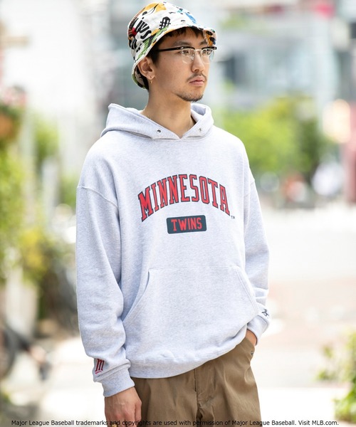 Munsingwear Grand-Slam(マンシングウェア グランドスラム)の「MLB×Munsingwear コラボレーションパーカー(パーカー・メンズ・ネイビー/ホワイト/グレー・S/L/XL/M)」の10枚目の写真