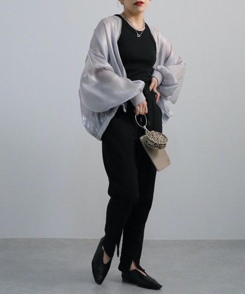 ap retro（アプレトロ）の「シャイニーシアーブルゾン（ブルゾン・レディース・ブラック/グレー/アイボリー/ネイビー・FREE）」の17枚目の写真