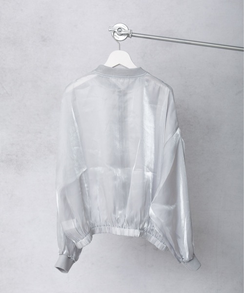 ap retro（アプレトロ）の「シャイニーシアーブルゾン（ブルゾン・レディース・ブラック/グレー/アイボリー/ネイビー・FREE）」の5枚目の写真