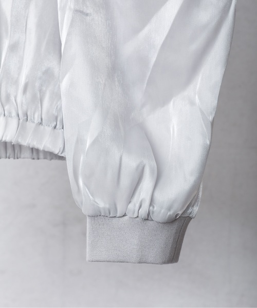 ap retro（アプレトロ）の「シャイニーシアーブルゾン（ブルゾン・レディース・ブラック/グレー/アイボリー/ネイビー・FREE）」の11枚目の写真