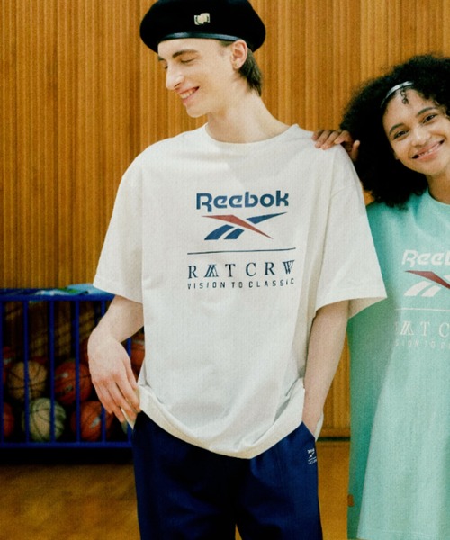 Reebok(リーボック)の「ロマンティッククラウン ショートスリーブ Tシャツ / Romantic Crown Short Sleeve T-Shirt(Tシャツ/カットソー・メンズ・ホワイト/ネイビー/ミント・LARGE/X-LARGE/XX-LARGE/MEDIUM/SMALL/X-SMALL/XXX-LARGE)」の2枚目の写真