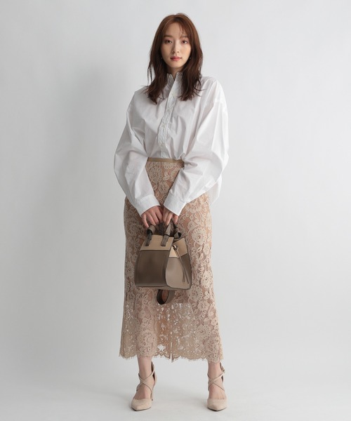 Andemiu（アンデミュウ）の「アソートシャツ229581（シャツ/ブラウス・レディース・ブルー/ホワイト/ベージュ・FREE）」の9枚目の写真