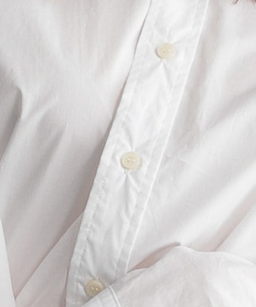 Andemiu（アンデミュウ）の「アソートシャツ229581（シャツ/ブラウス・レディース・ブルー/ホワイト/ベージュ・FREE）」の6枚目の写真