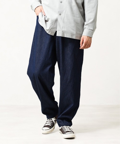 417 EDIFICE（フォーワンセブンエディフィス）の「◆ワイドテーパード バルーンデニムパンツ（デニムパンツ・メンズ・ブラック/ナチュラル/ネイビー/サックスブルー・SMALL/MEDIUM/LARGE）」の20枚目の写真