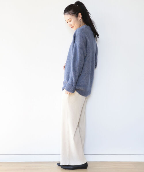 Demi-Luxe BEAMS（デミルクス ビームス）の「Demi-Luxe BEAMS / モヘヤ混 モックネック ニット（ニット/セーター・レディース・チャコールグレー/ピンク/ブルー・ONE SIZE）」の20枚目の写真